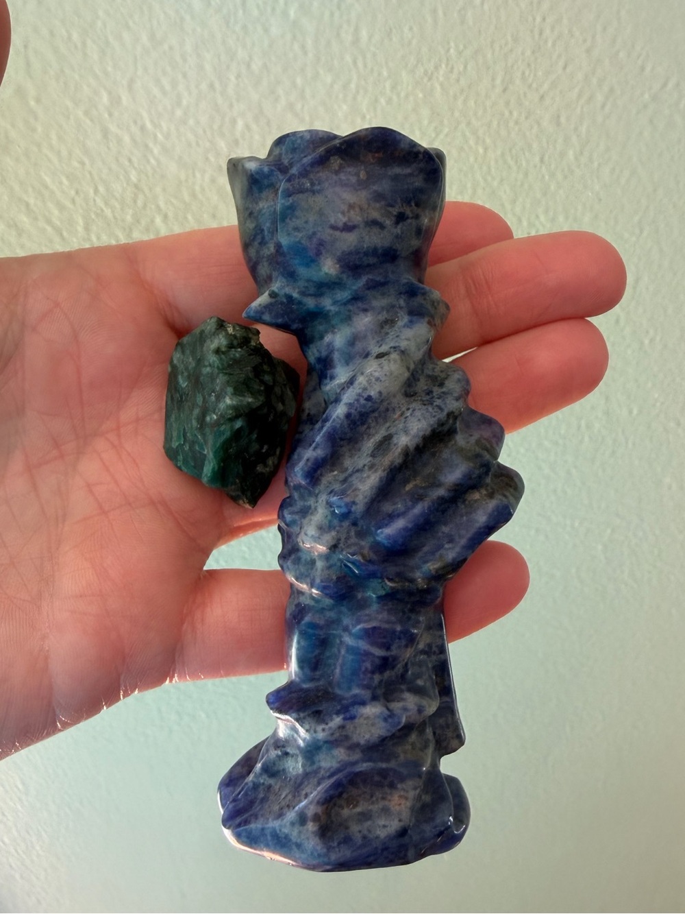 CRYSTAL ROSE